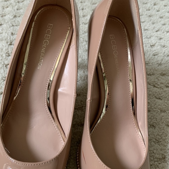 BCBGeneration Pumps - Picture 9 of 11